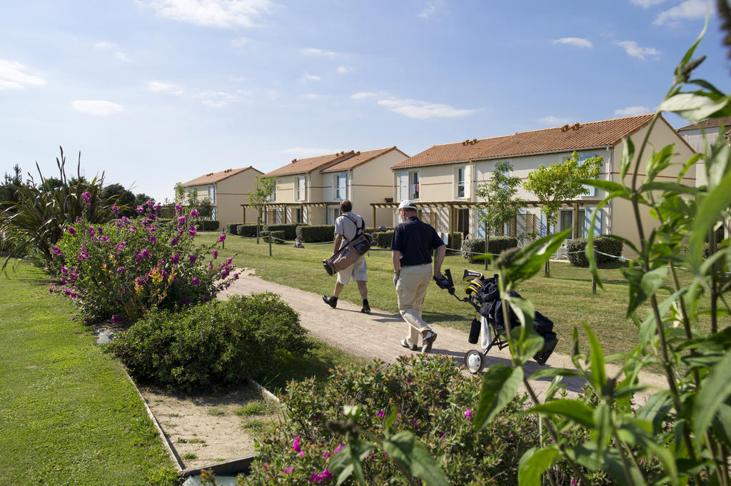 Residence Maeva Le Hameau Du Golf Pornic Exteriér fotografie